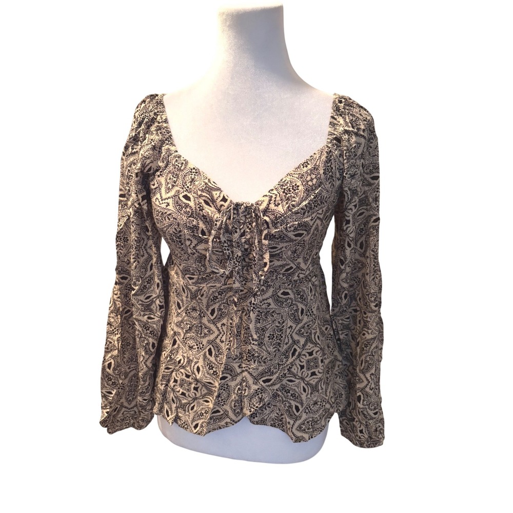 Promesa Paisley Print Tie Front Smocked Back Blouse Tan Black Small 0049